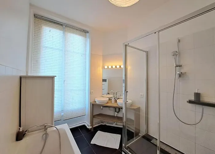 Papeete, Elegant Apartment Reims